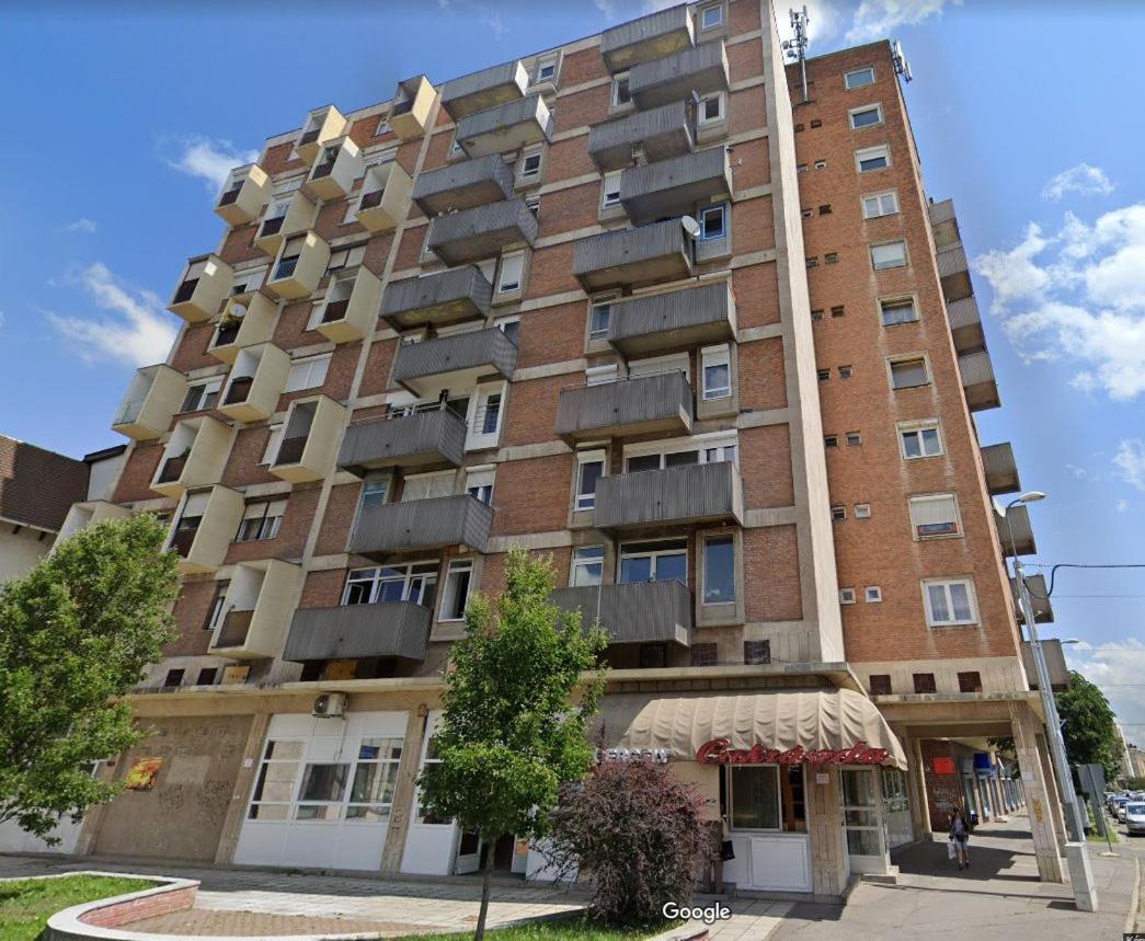 Bálint Apartman - In the heart of Miskolc Esterno foto