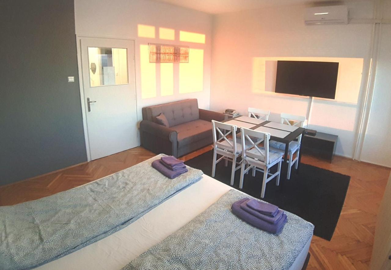 Bálint Apartman - In the heart of Miskolc Esterno foto